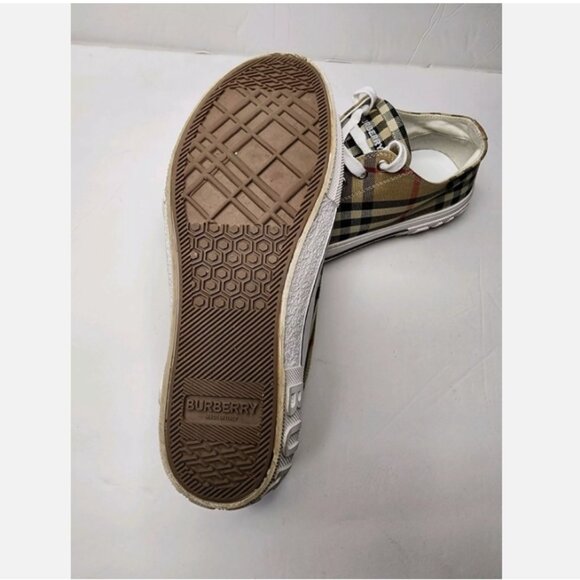 Burberry Checkered Platform Sneakers - Picture 12 of 12